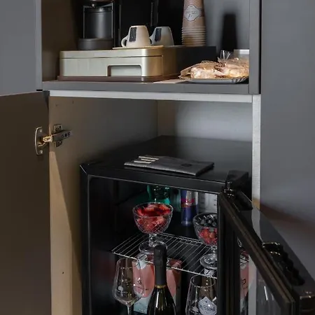 Nocleg ze śniadaniem Giargeri 3*